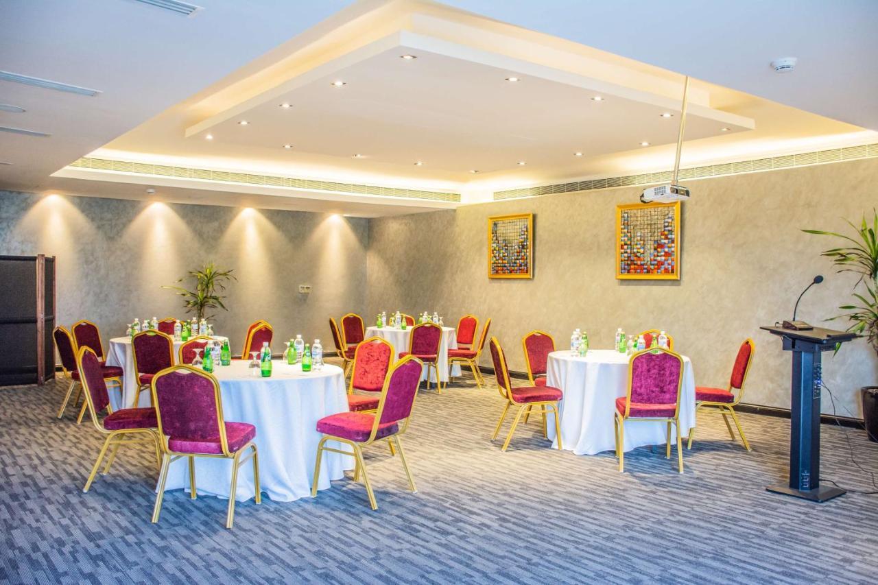 Radisson Blu Resort, Al Khobar 하프문 베이 외부 사진 Meeting room