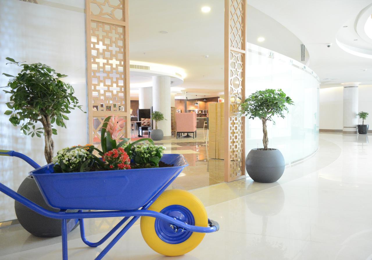 Radisson Blu Resort, Al Khobar 하프문 베이 외부 사진 Interior of the hotel